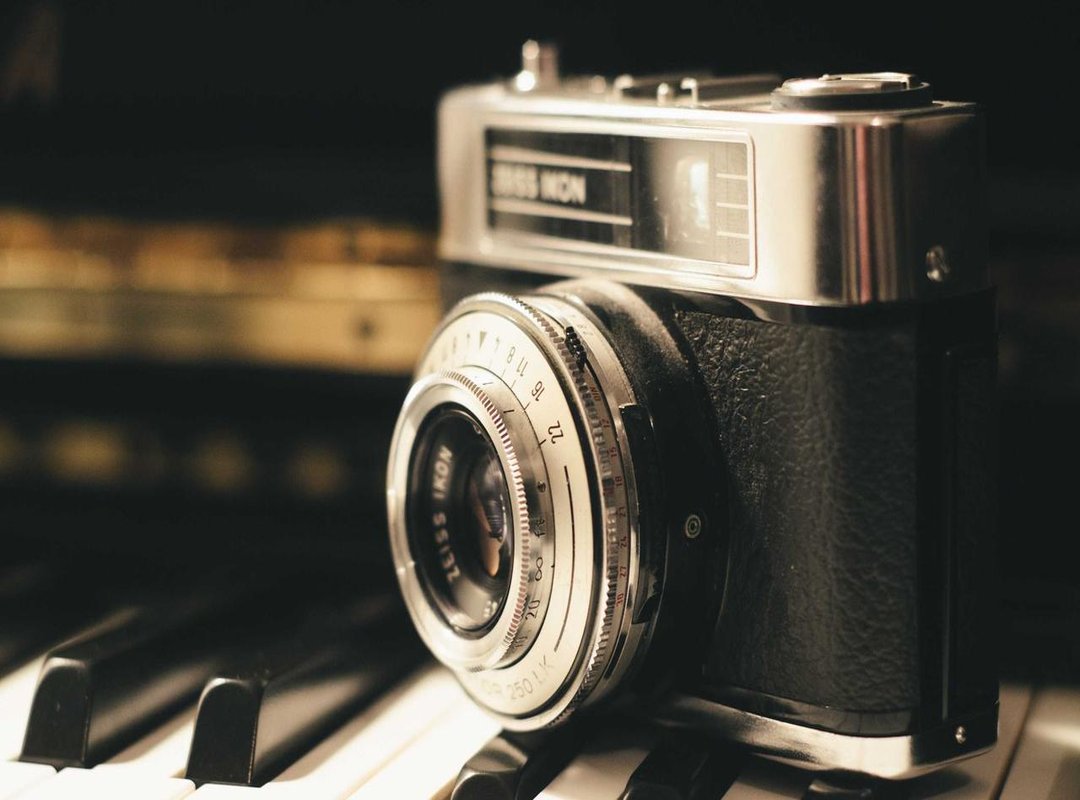 Step-by-Step: Playing the Verse with Chords and Strumming